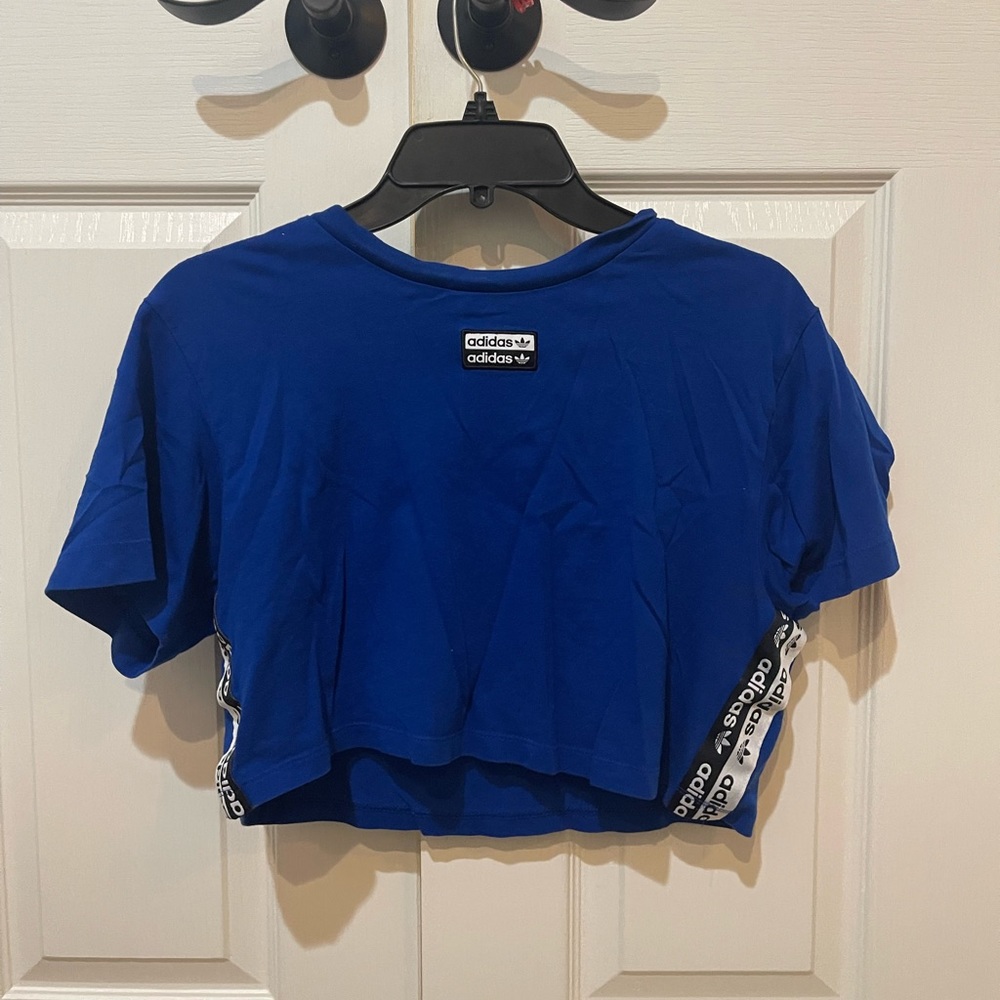 Cute adidas blue crop top! Size M!